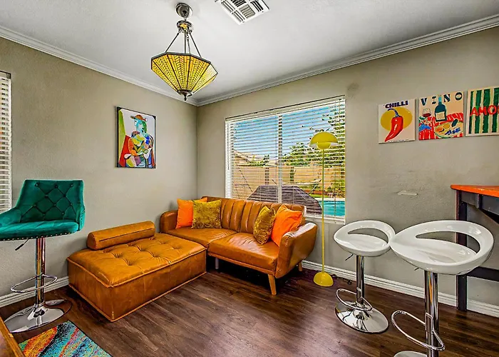 Family Fun 4 Bedroom House Close To Everything Villa Peoria