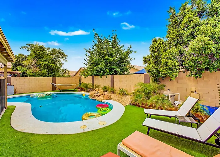 Villa Family Fun 4 Bedroom House Close To Everything Peoria