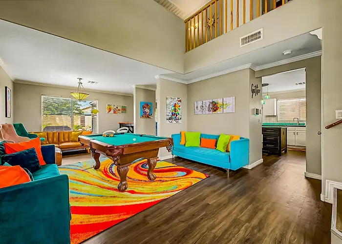 Villa Family Fun 4 Bedroom House Close To Everything *